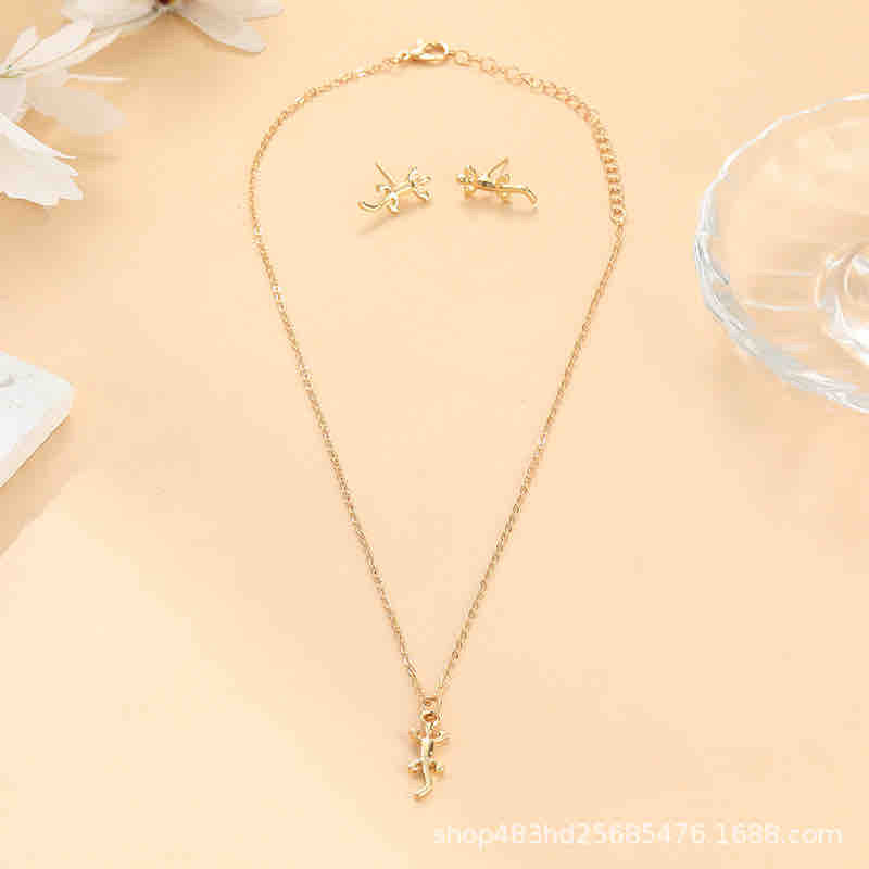 Children’s Necklace/Jewelry