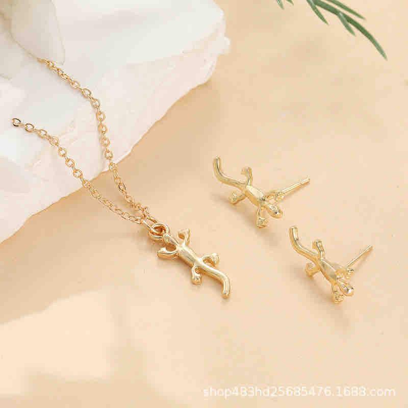 Children’s Necklace/Jewelry