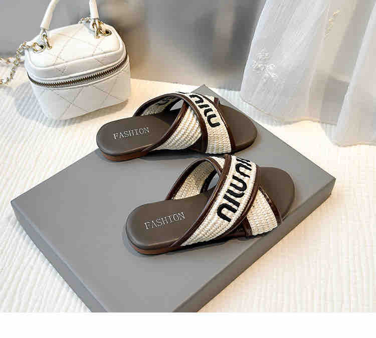 Unisex Classy Slippers