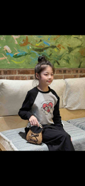 Princess handbag